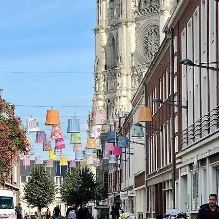 Uman, Un Monde A Nous, Hyper Centre Amiens